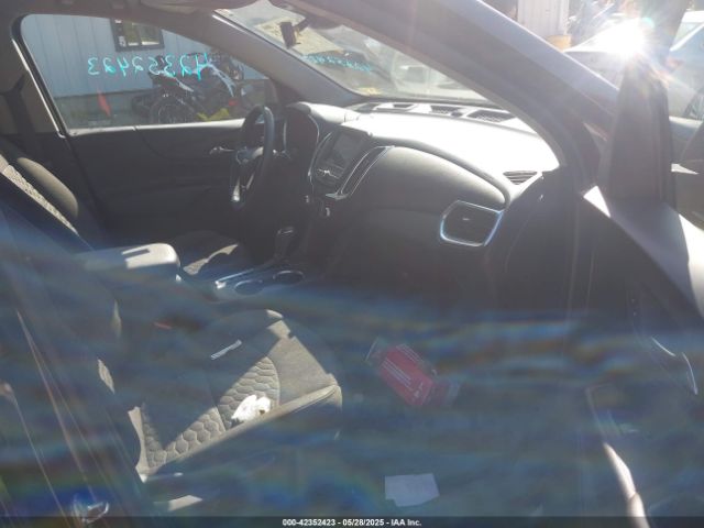 2020 CHEVROLET EQUINOX 2GNAXUEV6L6109805 Photo 4