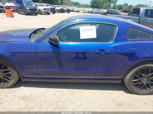 1ZVBP8AM7E5330536 Ford Mustang V6