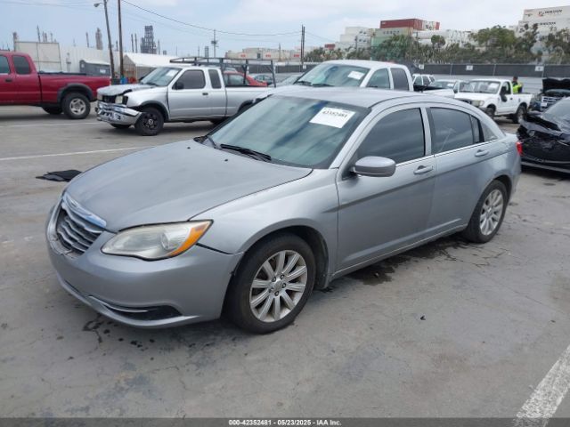 2013 CHRYSLER 200 1C3CCBBB5DN672082 Photo 1