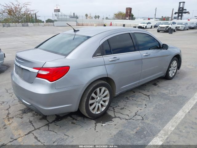 2013 CHRYSLER 200 1C3CCBBB5DN672082 Photo 3