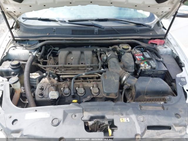 1FAHP2F8XFG175319 Ford Taurus Limited