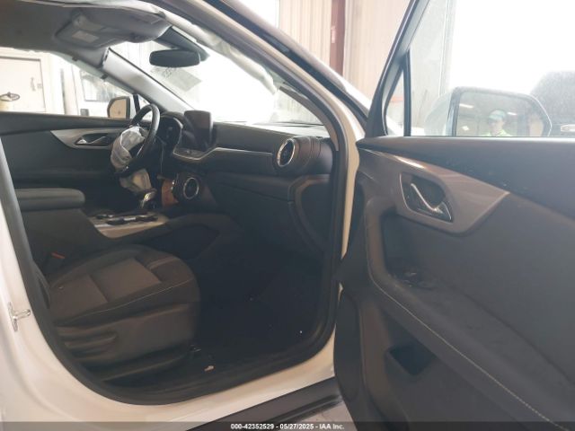 2024 CHEVROLET BLAZER 3GNKBCR42RS223325 Photo 4