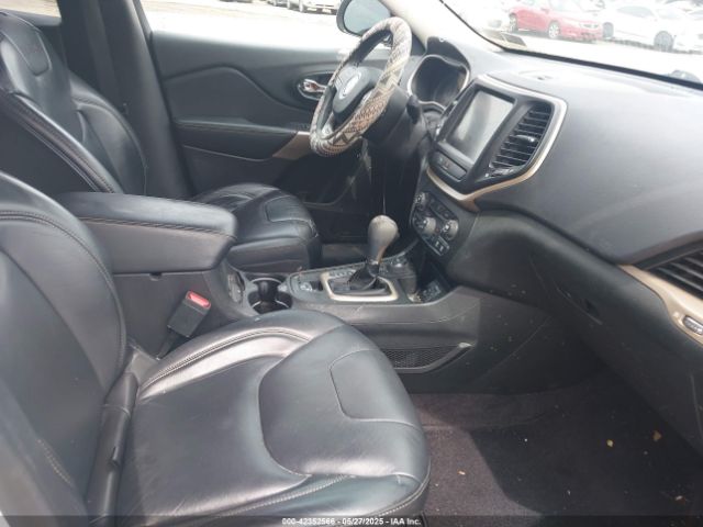 2017 JEEP CHEROKEE 1C4PJMDB1HW622467 Photo 4