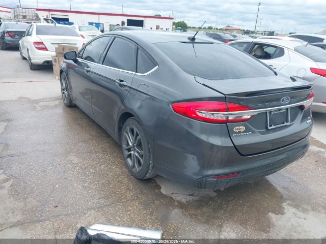 3FA6P0HD3HR327877 Ford FUSION SE