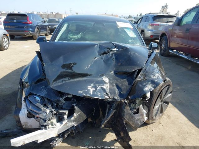 5YJ3E1EA3SF981743 Tesla MODEL 3
