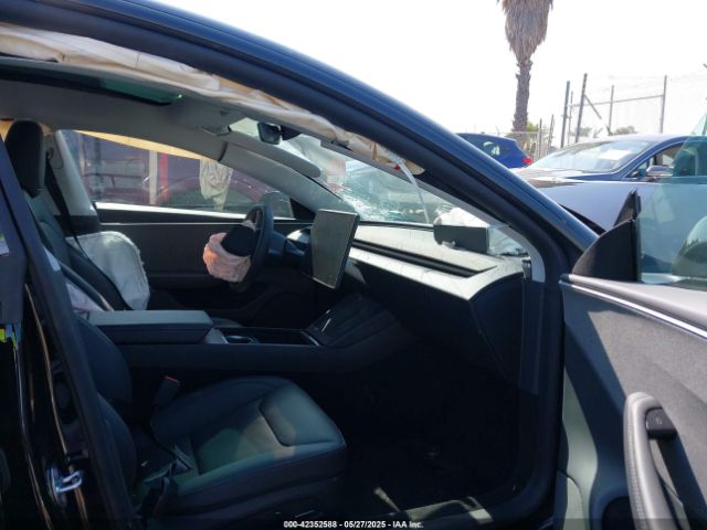 5YJ3E1EA3SF981743 Tesla MODEL 3