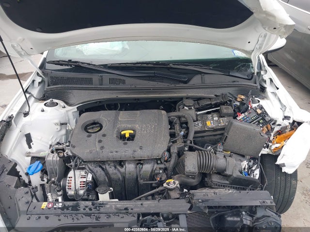 3KPF24AD9RE698027 KIA mpi nu