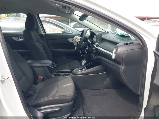 3KPF24AD9RE698027 KIA mpi nu