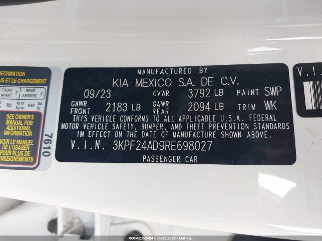 3KPF24AD9RE698027 KIA mpi nu