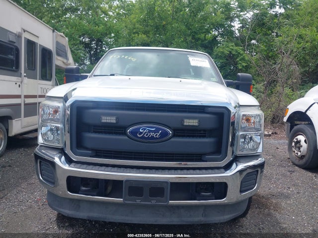 42352605 :رقم المزاد ، 1FT7X2B63GEC11472 vin ، 2016 Ford F-250 Xl مزاد بيع