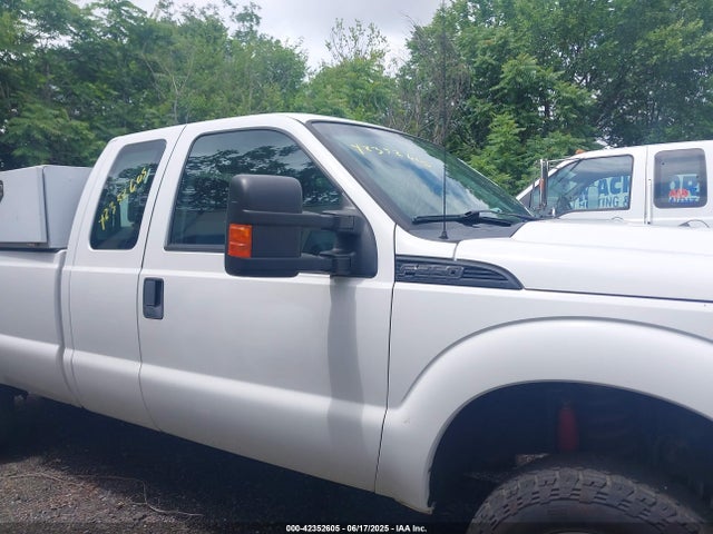42352605 :رقم المزاد ، 1FT7X2B63GEC11472 vin ، 2016 Ford F-250 Xl مزاد بيع