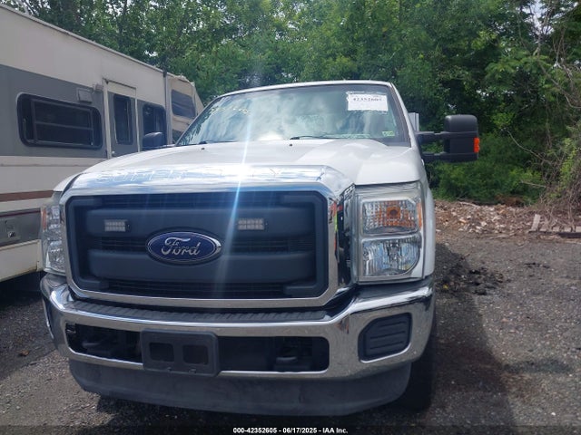 42352605 :رقم المزاد ، 1FT7X2B63GEC11472 vin ، 2016 Ford F-250 Xl مزاد بيع