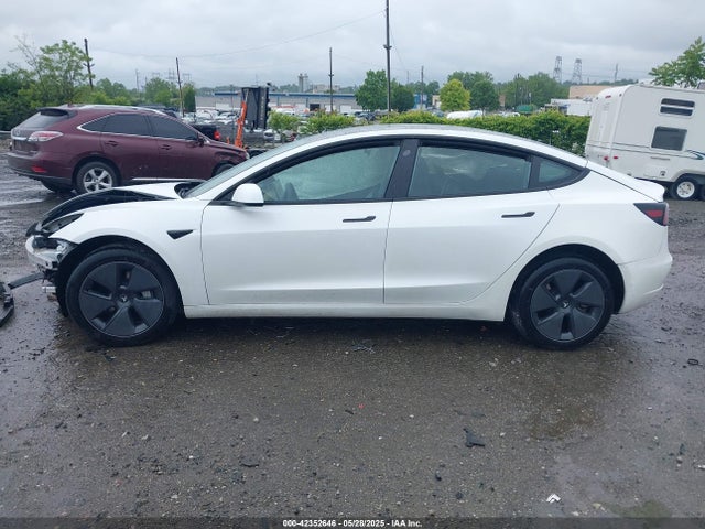 Tesla MODEL 3 2023 5YJ3E1EA6PF625164 Image 13