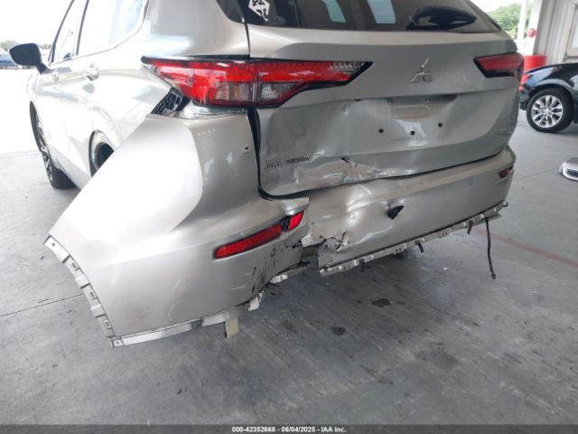 2022 MITSUBISHI OUTLANDER JA4J3UA82NZ009853 Photo 5