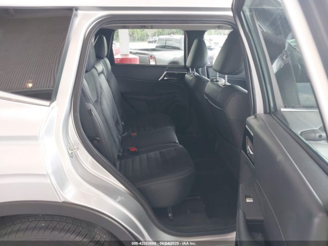 2022 MITSUBISHI OUTLANDER JA4J3UA82NZ009853 Photo 7
