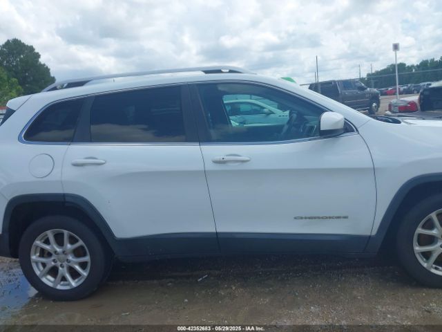 1C4PJLCB0EW212833 Jeep Cherokee Latitude