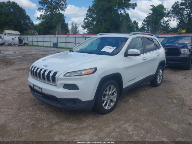 1C4PJLCB0EW212833 Jeep Cherokee Latitude