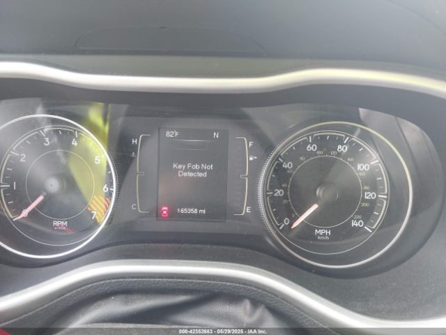 1C4PJLCB0EW212833 Jeep Cherokee Latitude