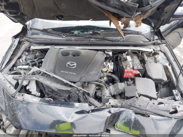 JM1BPBJM6K1123624 Mazda MAZDA3 HATCHBACK