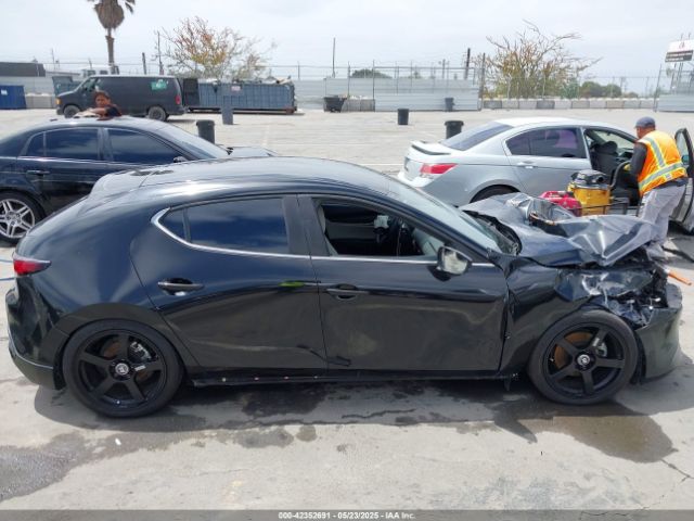 JM1BPBJM6K1123624 Mazda MAZDA3 HATCHBACK