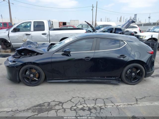 JM1BPBJM6K1123624 Mazda MAZDA3 HATCHBACK