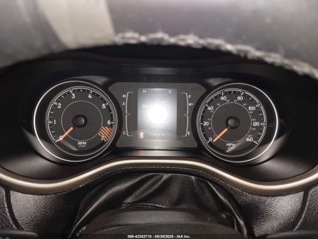 1C4PJMCBXFW588169 Jeep Cherokee Latitude