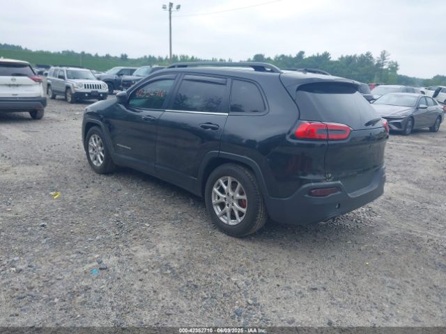 1C4PJMCBXFW588169 Jeep Cherokee Latitude