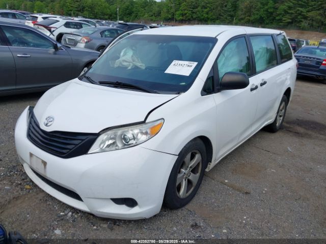 2017 TOYOTA SIENNA 5TDZZ3DC3HS793595 Photo 1