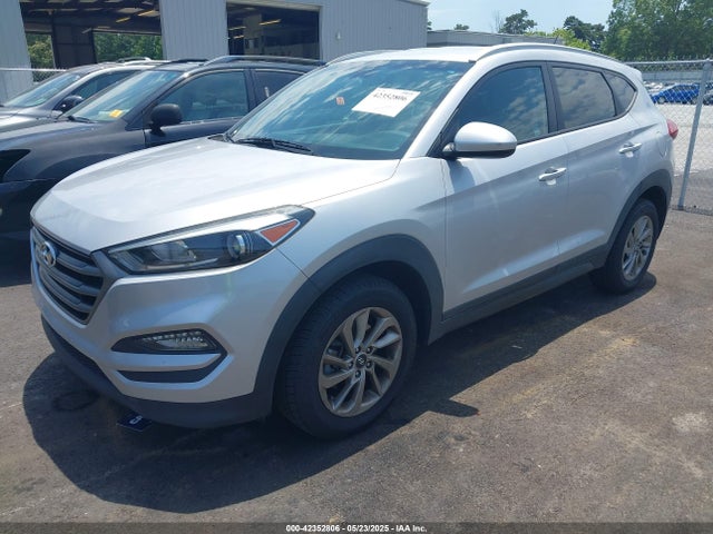 Hyundai TUCSON SE 2016 KM8J3CA40GU123598 Image 2