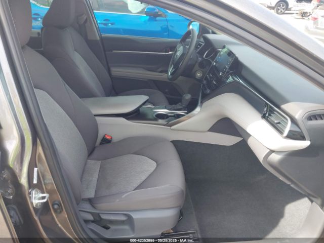 4T1C11AK3MU465429 Toyota CAMRY LE