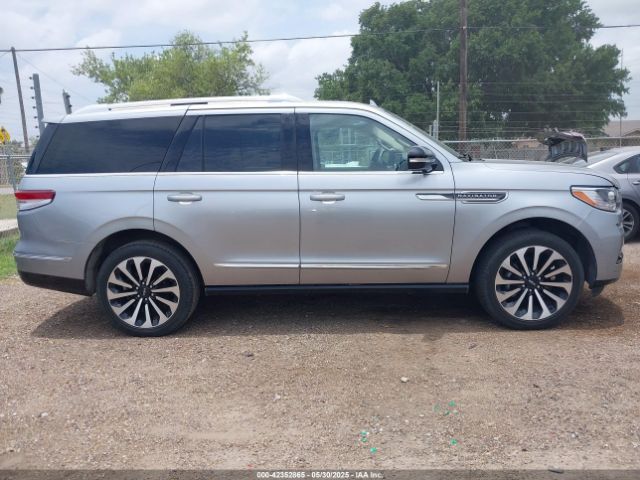 5LMJJ2KG8PEL05663 Lincoln Navigator Reserve