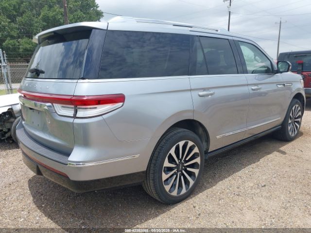5LMJJ2KG8PEL05663 Lincoln Navigator Reserve