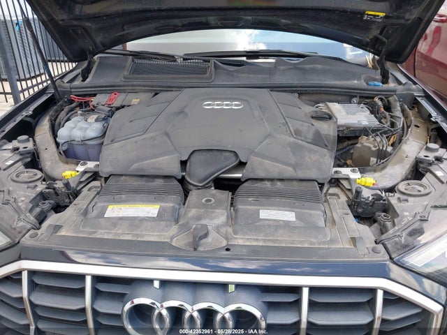 2020 AUDI Q7 WA1LXAF74LD006068 Photo 9