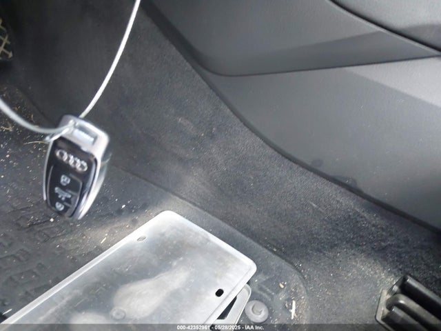 2020 AUDI Q7 WA1LXAF74LD006068 Photo 10