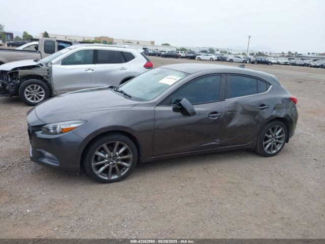3MZBN1L36JM227999 Mazda py