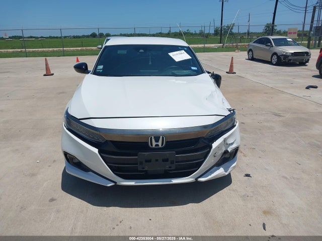 1HGCV1F30NA061051 Honda l15be