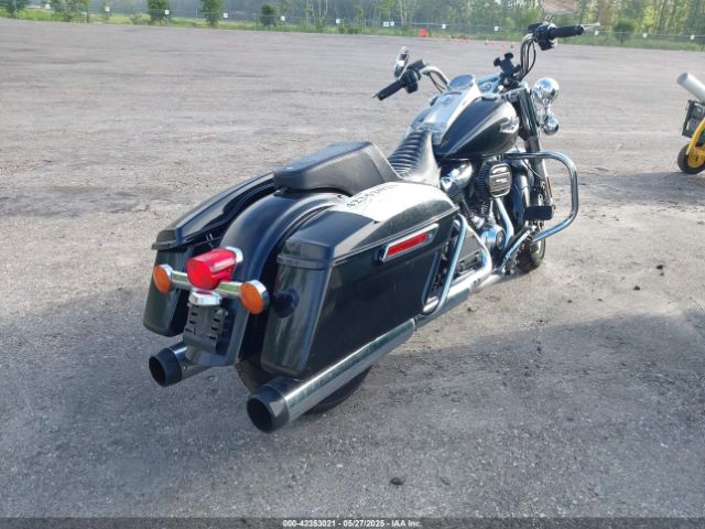 2018 HARLEY-DAVIDSON FLHR 1HD1FBC11JB660474 Photo 3