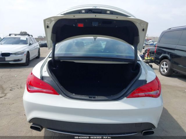 WDDSJ4EB0GN373243 Mercedes-Benz CLA 250