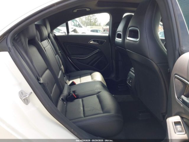 WDDSJ4EB0GN373243 Mercedes-Benz CLA 250