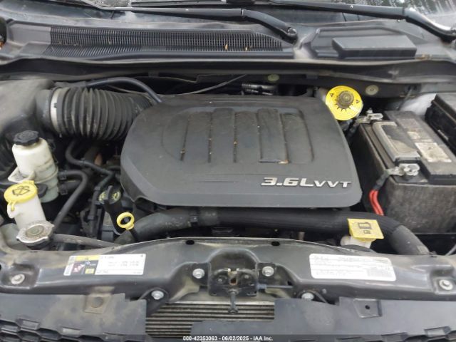 2C4RDGEGXJR221123 Dodge Grand Caravan Gt