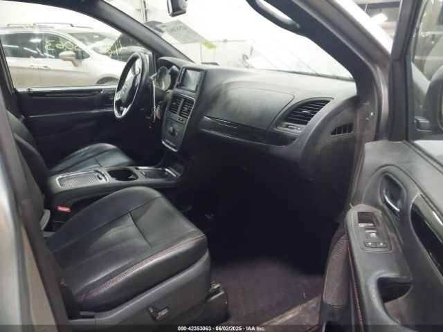 2C4RDGEGXJR221123 Dodge Grand Caravan Gt