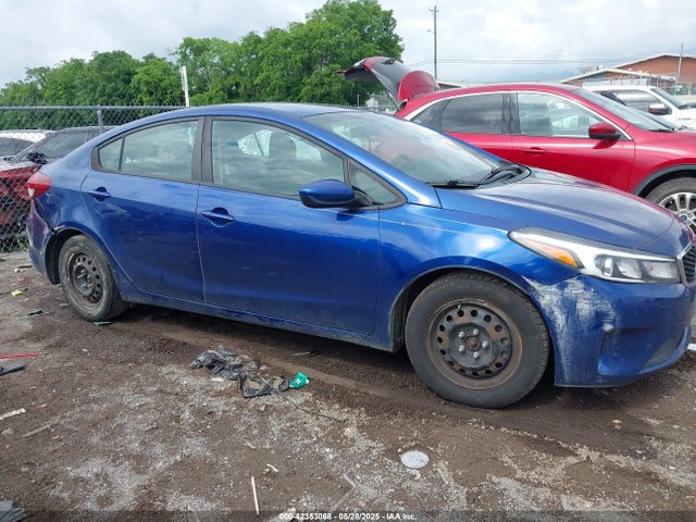 KIA FORTE LX 2018 3KPFK4A70JE179656 Image 13