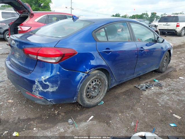 KIA FORTE LX 2018 3KPFK4A70JE179656 Image 4