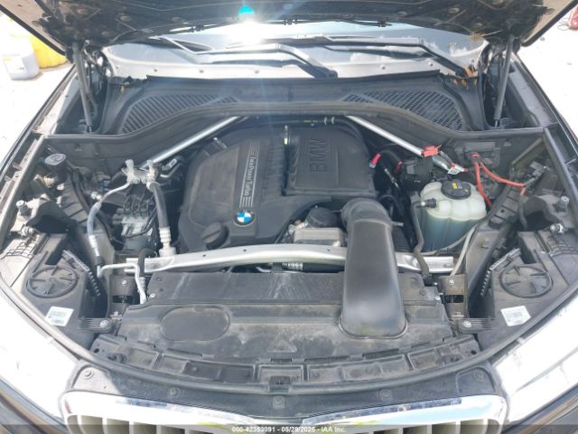 2018 BMW X5 5UXKR0C53J0X93008 Photo 9