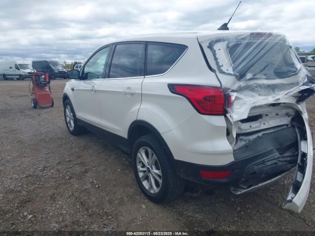 2019 FORD ESCAPE 1FMCU9GD9KUA52670 Photo 2