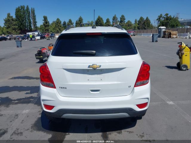 KL7CJLSB3KB963960 Chevrolet Trax Lt