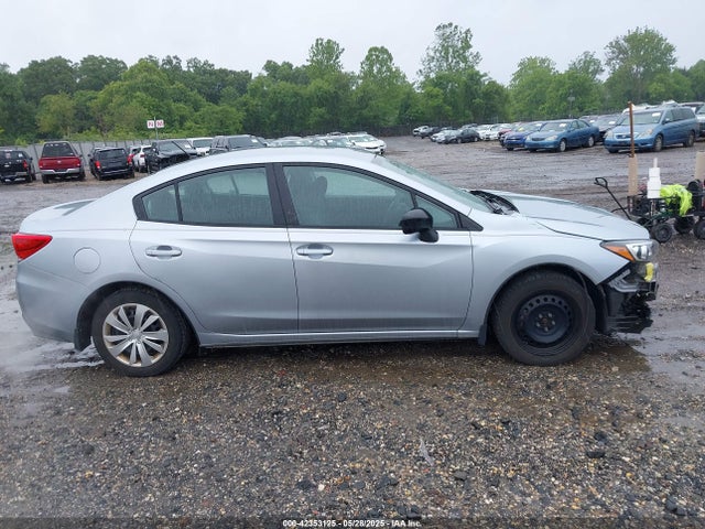 4S3GKAA65J3622157 Subaru Impreza 2.0i