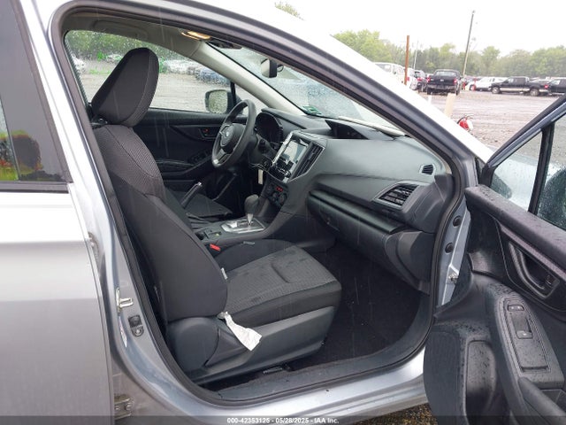 4S3GKAA65J3622157 Subaru Impreza 2.0i