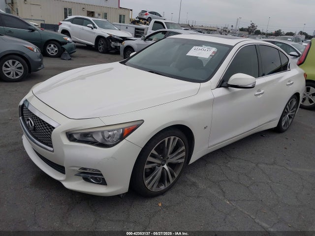 JN1BV7AP4FM352727 Infiniti 2015