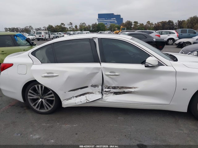 JN1BV7AP4FM352727 Infiniti 2015